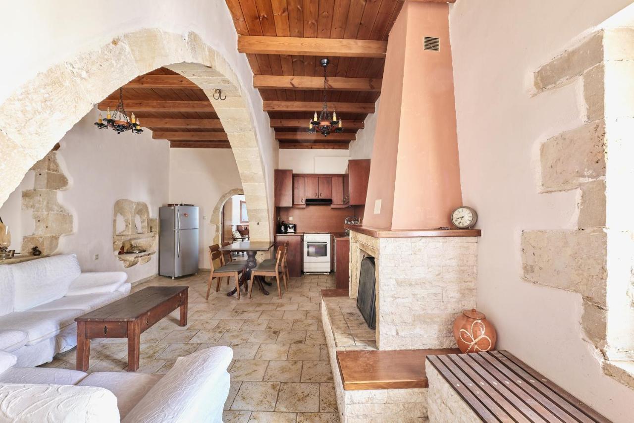 Mouri Villa Mourion  المظهر الخارجي الصورة