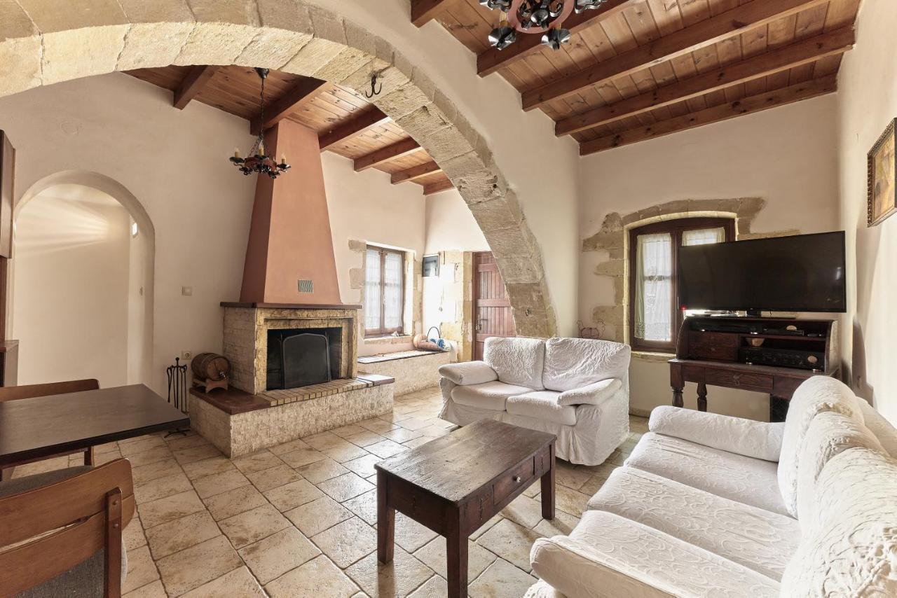 Mouri Villa Mourion  المظهر الخارجي الصورة