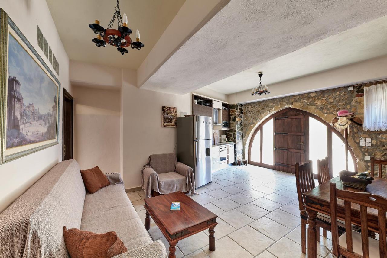 Mouri Villa Mourion  المظهر الخارجي الصورة