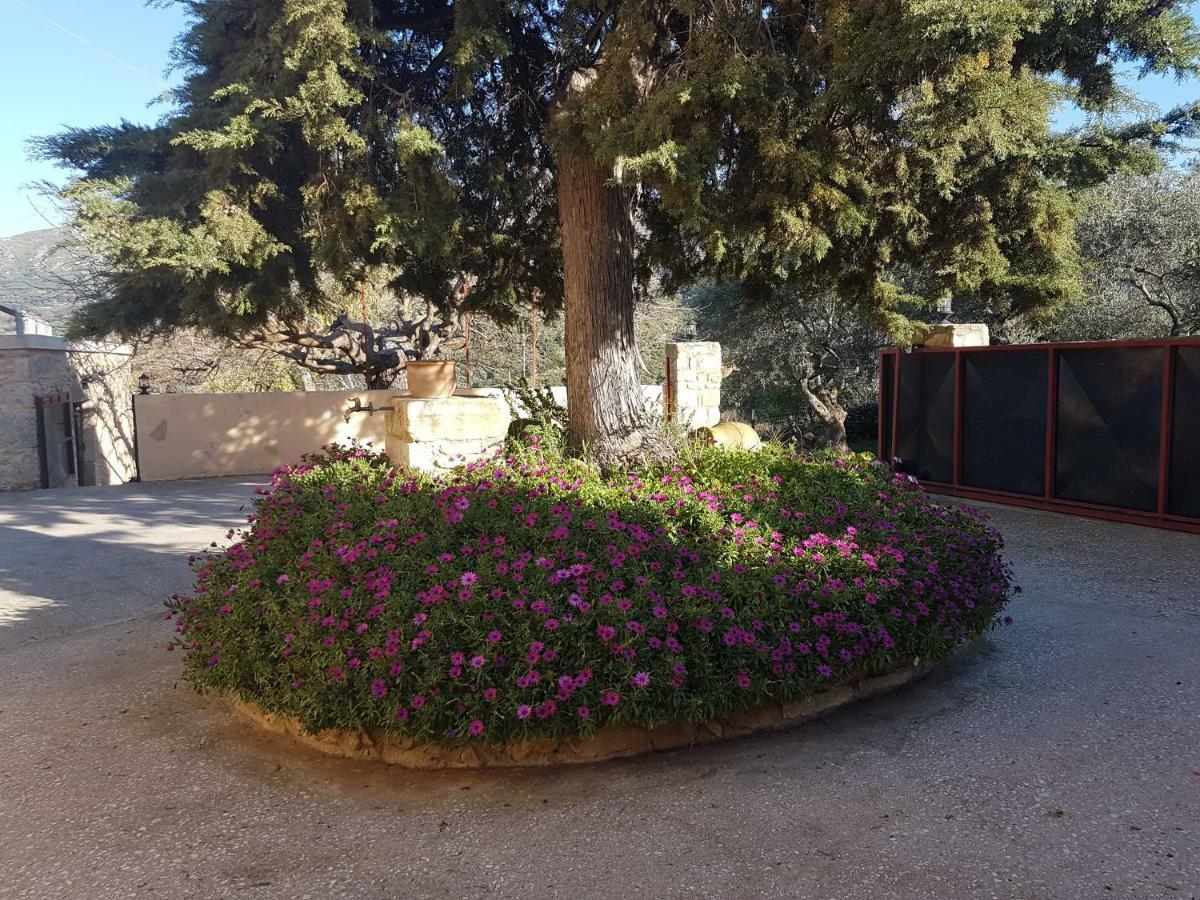 Mouri Villa Mourion  المظهر الخارجي الصورة