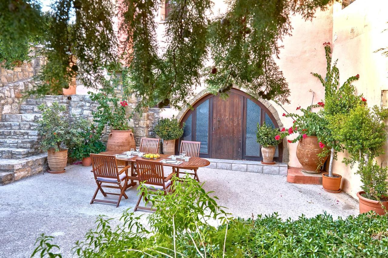 Mouri Villa Mourion  المظهر الخارجي الصورة